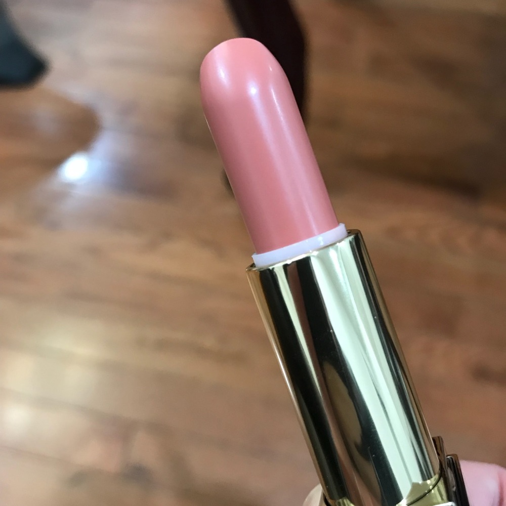 Estée Lauder Pure Color Envy  110 insatiable lvory